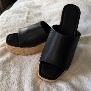 Abercrombie & Fitch Black Platform Sandals